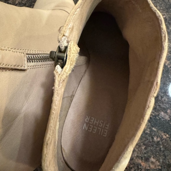 Eileen Fisher supple, crany leather ankle boots. - Picture 8 of 10